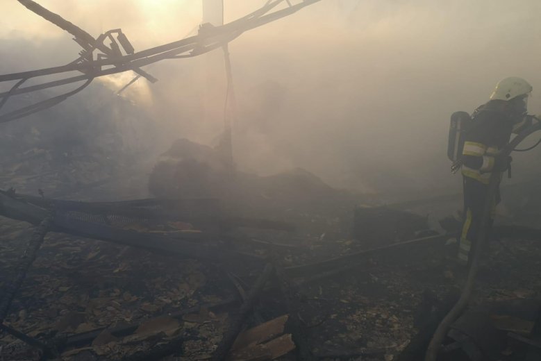 Nagy füsttel járó tűz Gyergyószentmiklóson: Ro-Alert riasztást kaptak a lakók