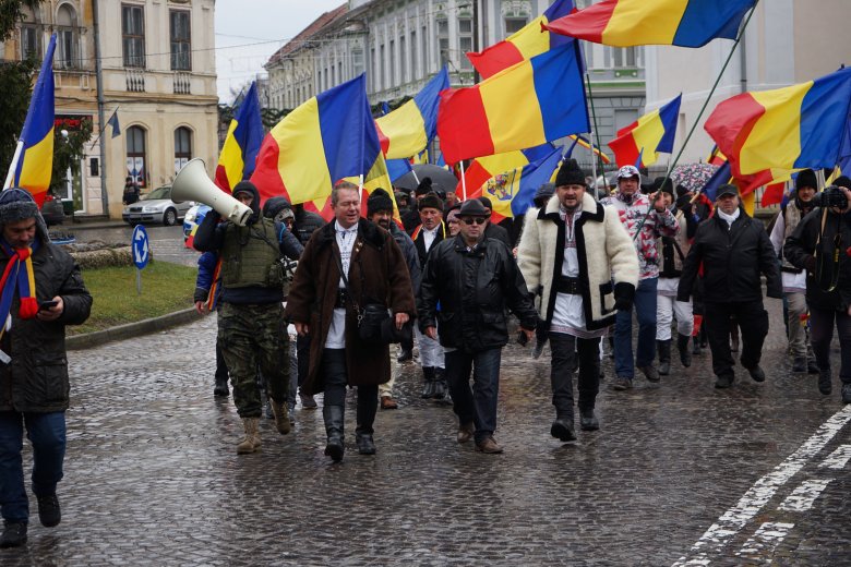 Teljes erejükkel Sepsiszentgyörgyre koncentrálnak a román nacionalisták