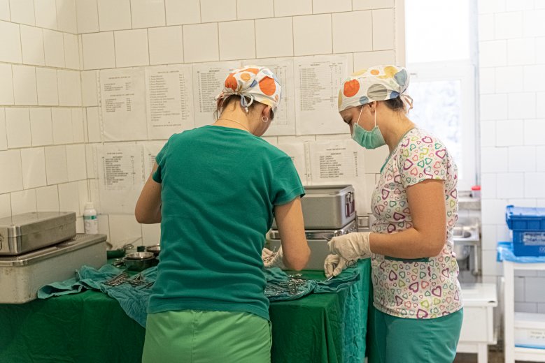 Keresettek az egészségügyi dolgozók Székelyföld-szerte, de leginkább Gyergyószentmiklóson