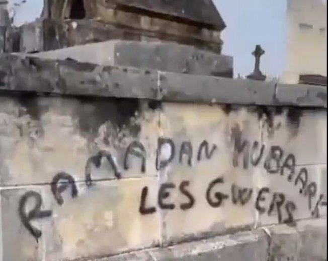 Napi rendszerességgel templomokat és sírokat gyaláznak meg az iszlamisták Franciaországban