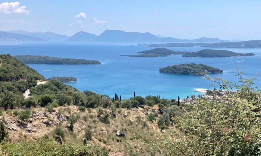 Görög kaland: arannyal, kolostorokkal és türkizkék vízzel
