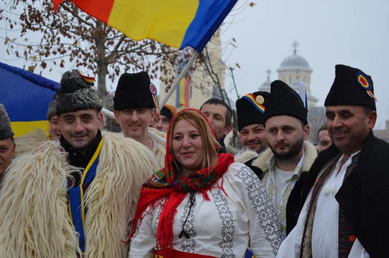 Elemző a Krónikának: Románia is Oroszország kiemelt célpontja, Şoşoacă és Simion kapcsolatban áll az orosz szolgálatokkal