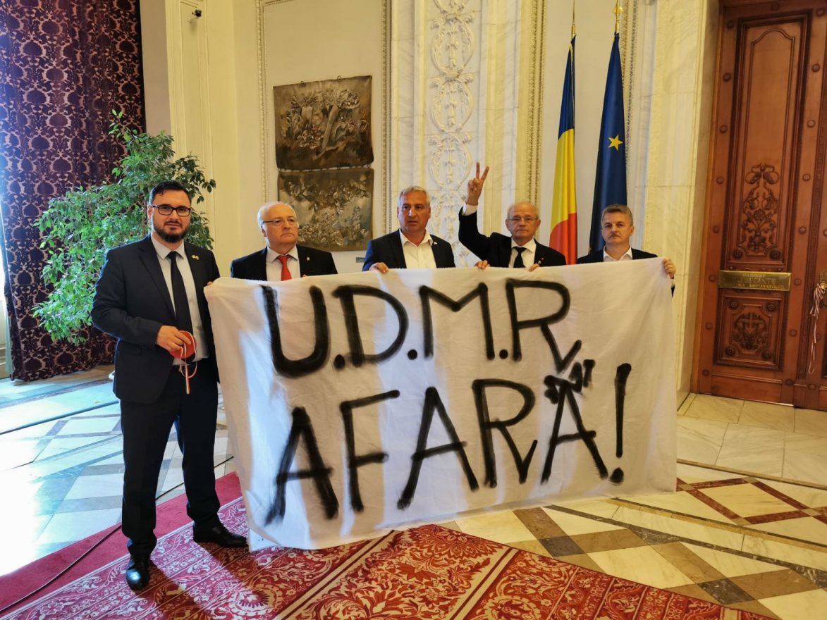 Az EBESZ „figyelmébe ajánlotta” a magyarellenes román pártokat az RMDSZ