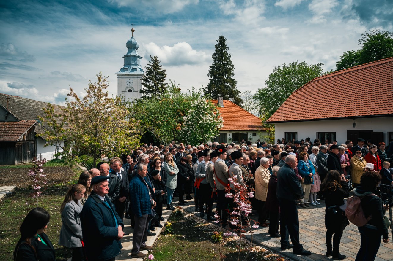 Magyar óvodát és oktatási központot avattak szombaton a Brassó megyei Krizbán