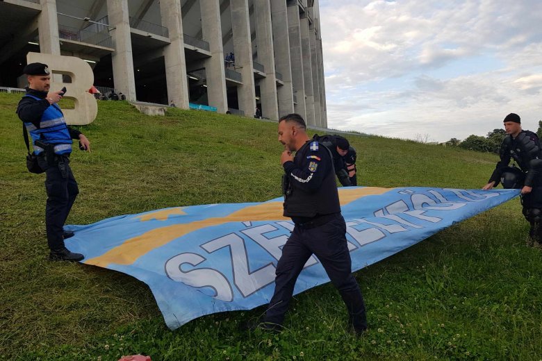 Elvették az FK Csíkszereda szurkolóitól a székely zászlós bannert
