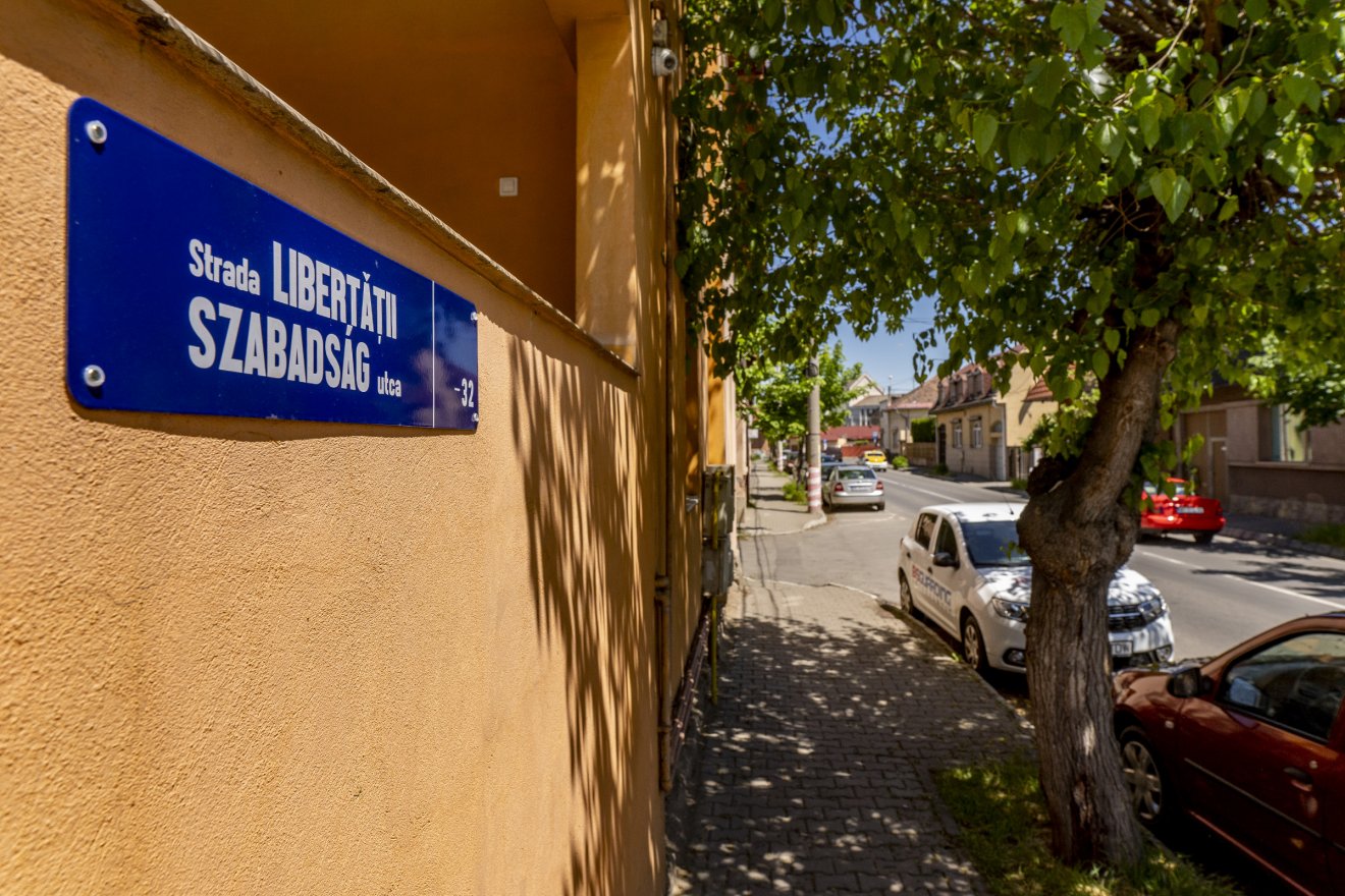 Utólagos kétnyelvűsítés: sokéves mulasztást pótolnának Marosvásárhelyen